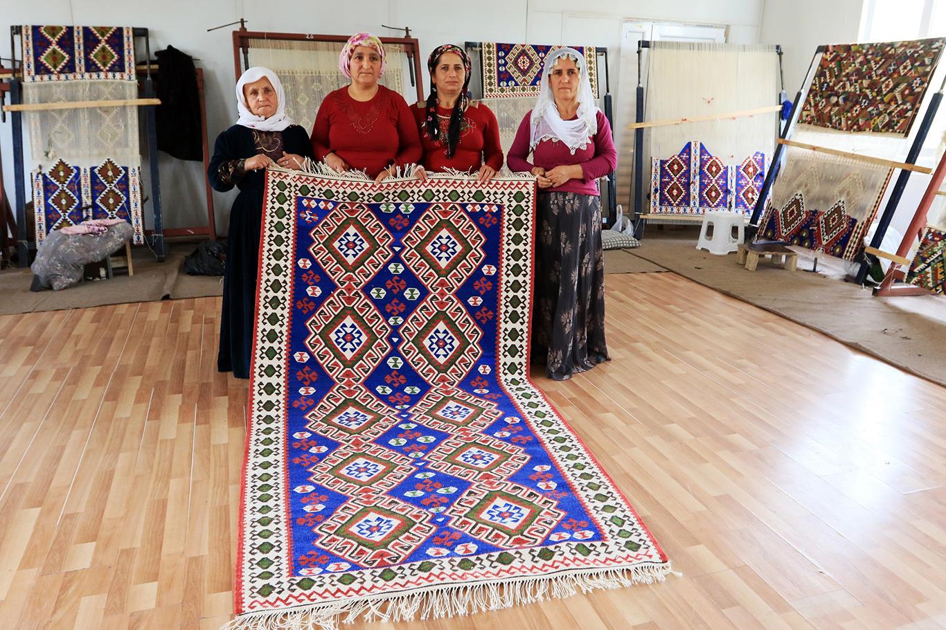 Tarihi Van kilimleri hayat buluyor Tarihi Van kilimleri hayat buluyor